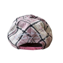 Load image into Gallery viewer, Plaid hat
