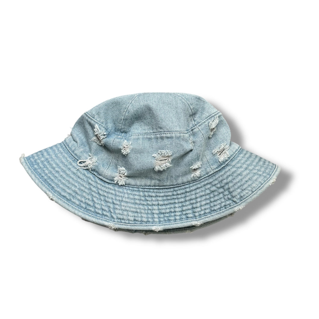 Never duplicated bucket hat